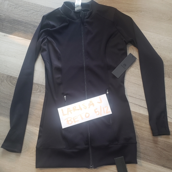 Athletic Wear Lot - Picture 9 of 14